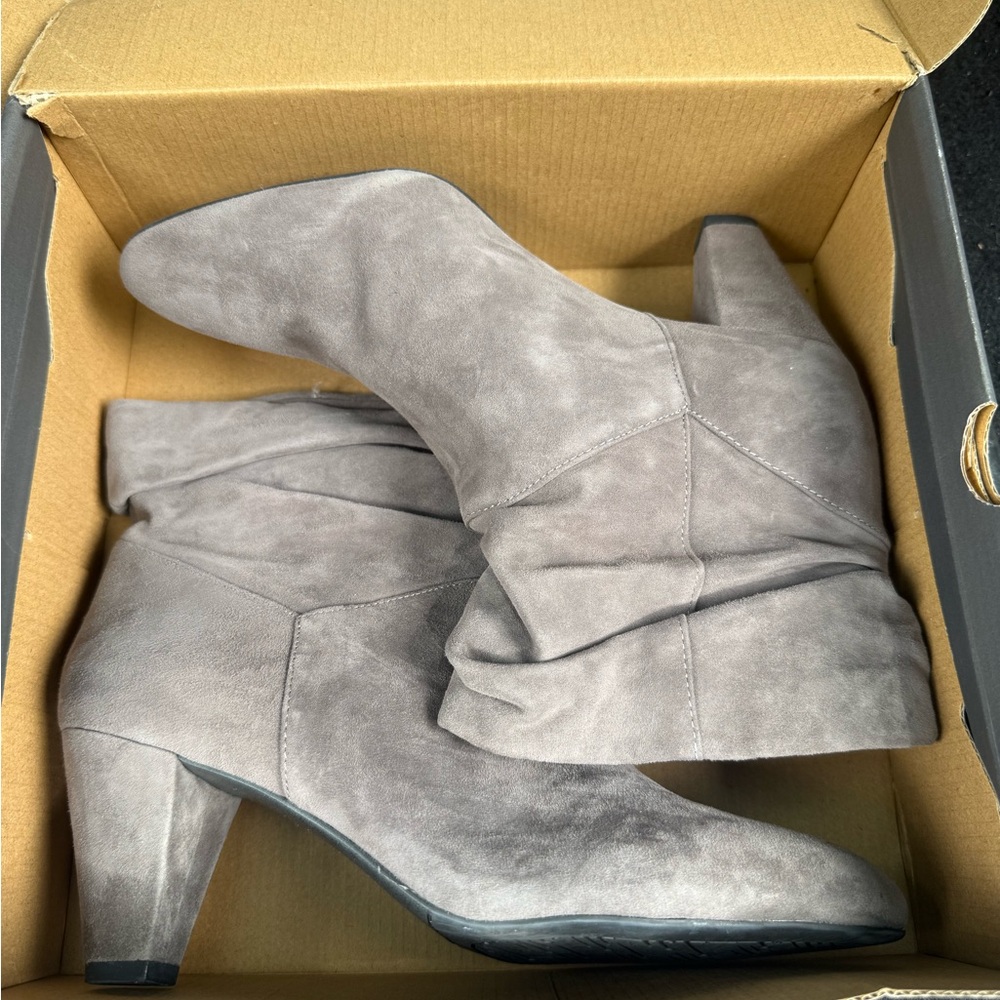 Ana Delia Porchini Women's Grey Suede Slouch Ankle Boots with Block Heel
